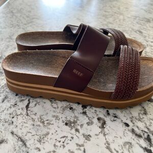 REEF- Size 10-Chocolate Braided & Smooth Double Strap Platform Slides